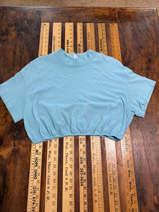 ALO Yoga Tops - Cropped Alo Mockneck Tee